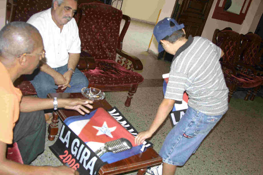 Van-Van musicians signing posters