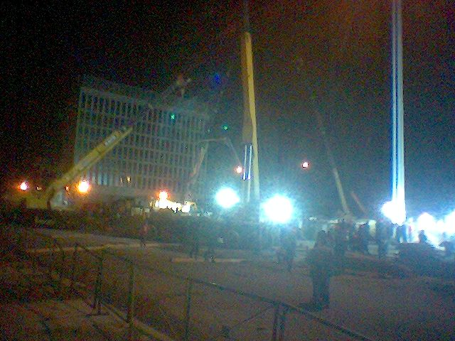 The midnight construction team at the Antiimperialist Tribune